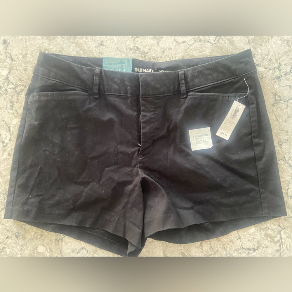 Old Navy black shorts size 8